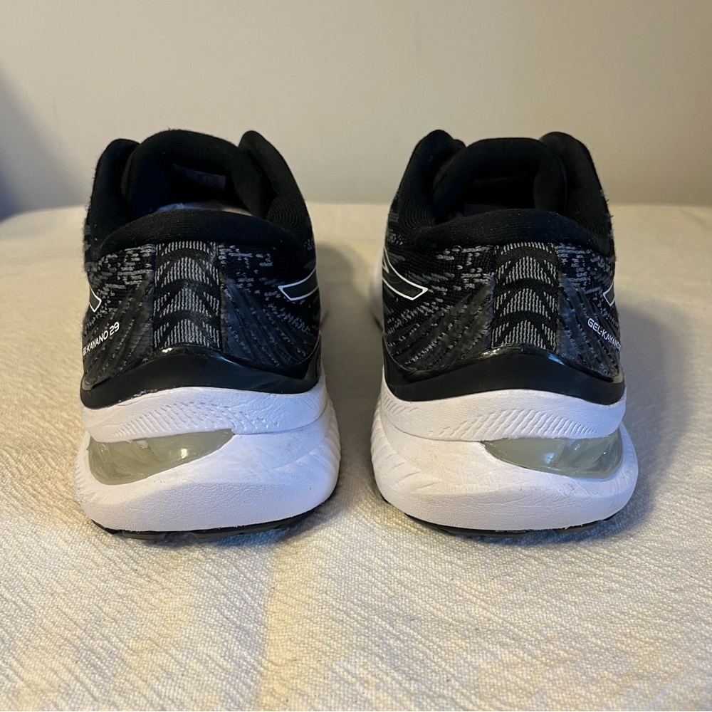 ASICS Women’s Gel-Kayano 29 Running Shoes. - Picture 7 of 11